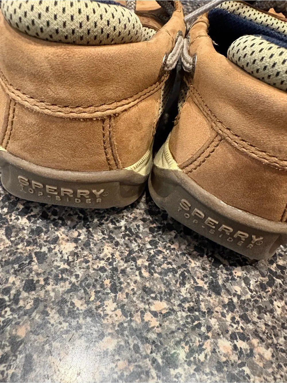 Sperry boys Brown Boat Shoes - Classic Leather Deck Shoes size 1.5